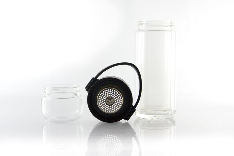 Термобутылка с инфьюзером в разборе